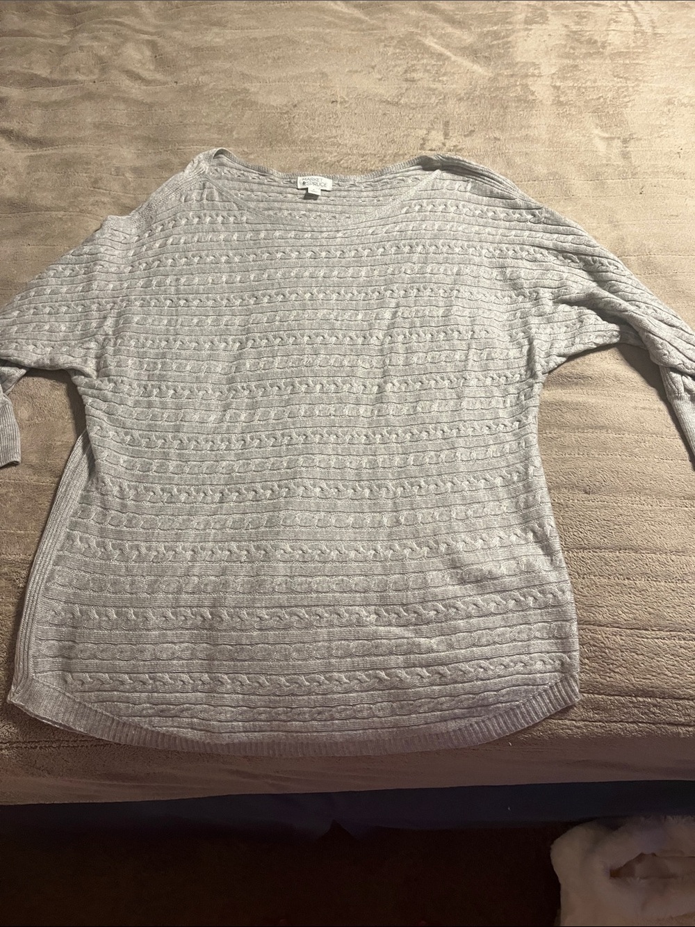 Like new lightweight Gray Cable-Knit Women's Sweater